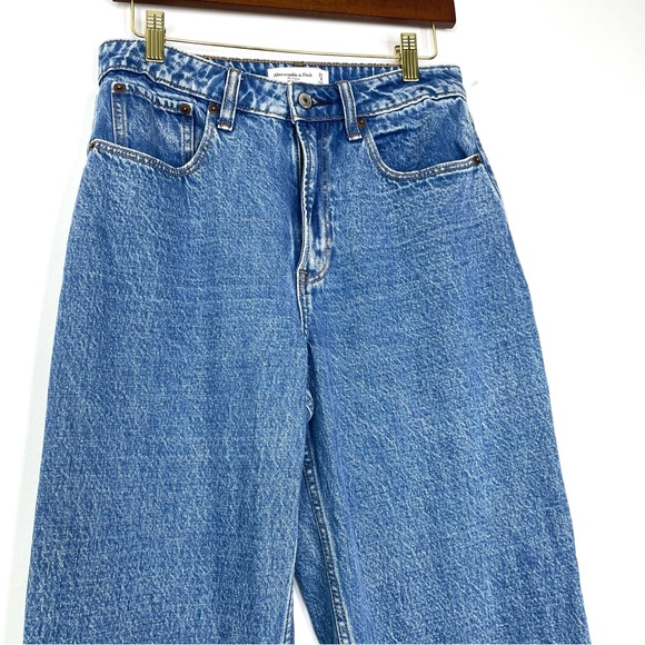 Abercrombie & Fitch Curve Love High Rise Loose Jean Medium Size 27 Size 4 Long - Picture 3 of 12